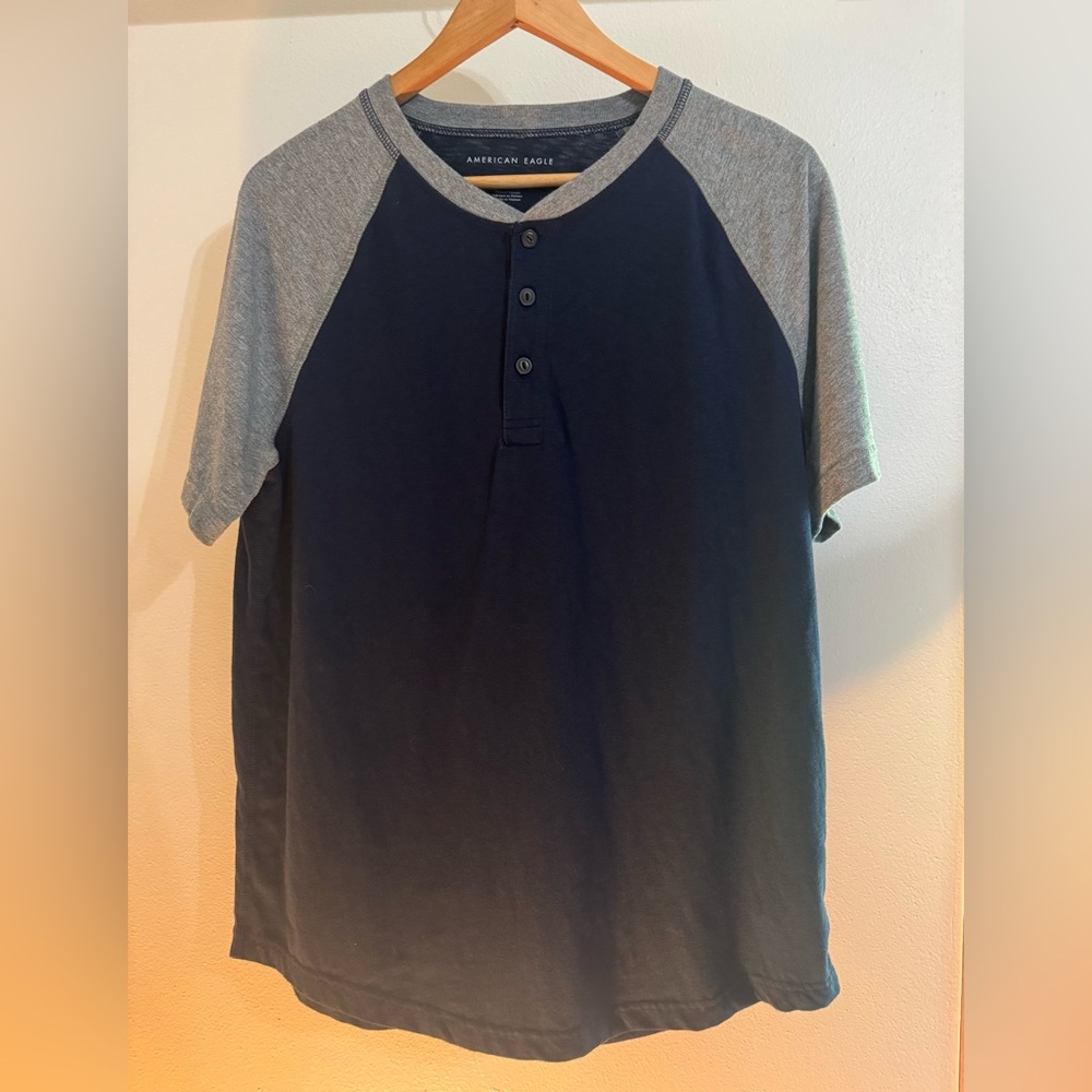 American Eagle Outfitters Men's Blue and Gray Henley Tee